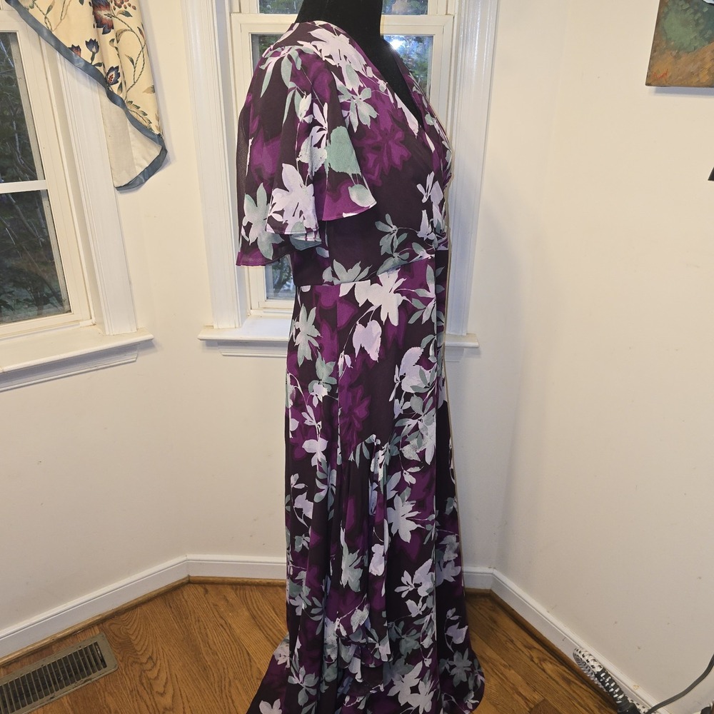 Calvin Klein Chiffon Flutter Sleeve Maxi Dress Womens Size 10 Floral Purple NWOT - Picture 4 of 6
